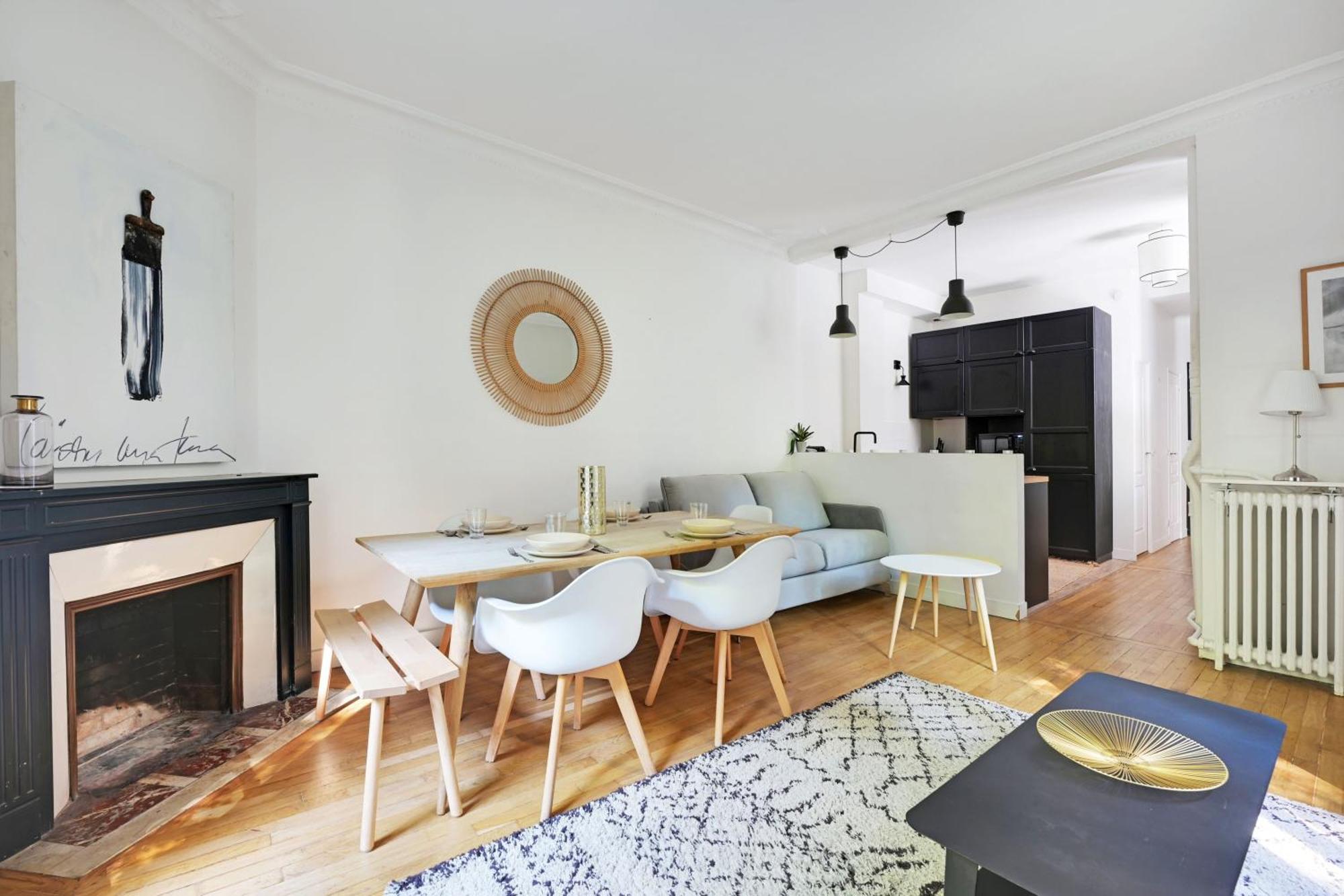 Beautiful 3br With Garden - Mirabeau - Mobility Lease Apartment